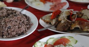 E’ il cibo l’argomento più chiacchierato e fotografato in vacanza