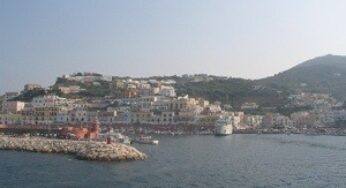 Ponza, caos traghetto