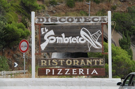 discoteca el sombrero sperlonga