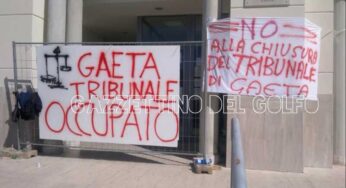 Gaeta, oggi chiude il Tribunale ma la protesta continua