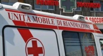 Calcio: esplode petardo, tifoso perde tre dita