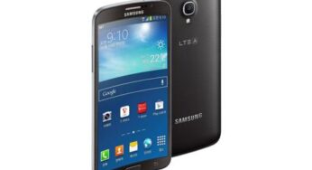 Galaxy Round, il primo smartphone con display curvo che ondeggia