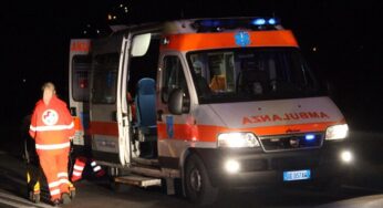 Terracina, frontale tra auto e furgone: un morto