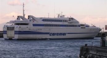 Cadavere di donna riemerge davanti all’aliscafo