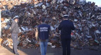 Rottami ferrosi nel porto di Gaeta: si parte con la bonifica.