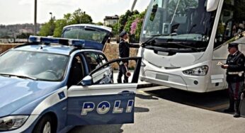 Bus senza revisione, altri due stop alla circolazione