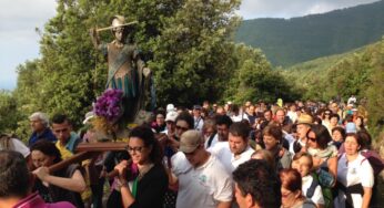 Sul Redentore si rinnova la tradizione della processione con la statua del Santo