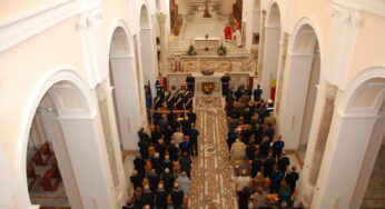 Festività di S.Barbara, malore all’Arvicescovo D’Onorio durante la celebrazione