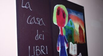 Formia, Grande folla per l’inaugurazione della “Casa dei libri”, la biblioteca destinata ai bambini da zero a dieci anni