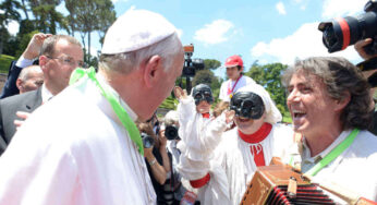 Gaeta, domani al cinema Ariston la prima nazionale dello spettacolo “Il fischio della papera”