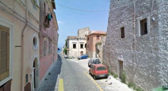Blitz notturno a Gaeta: presi di mira i B&B. Asportata auto e danaro