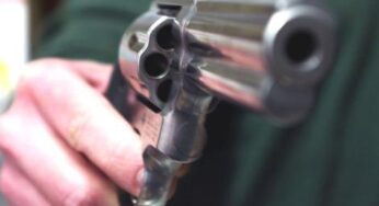 Gaeta, rapina a mano armata: paura nella farmacia Falvo in via Bologna