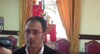 #Gaeta, De Simone risponde ad Accetta: “Sei stato votato per sostenere questa maggioranza politica”