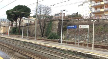 Numerosi disagi per i viaggiatori: Confconsumatori presenta esposto per il caos ferroviario