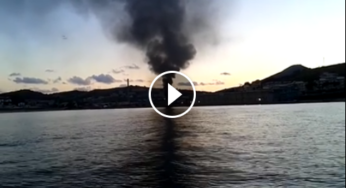 Gaeta, incendio al deposito comunale. A fuoco i cassonetti.***FOTO*** VIDEO ***