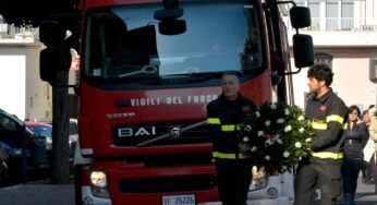 #Immacolata, l’omaggio dei Vigili del Fuoco di #Gaeta alla statua della Madonna (FOTOGALLERY)