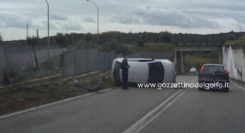 #Gaeta: auto si ribalta sulla strada consortile