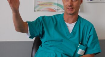 #Fondi, parte la campagna del dott. Viola: “Defibrillatori indispensabili nelle scuole”