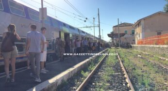 Linee Roma – Napoli, via Formia: incendio nei pressi dei binari, dalle 13.50 traffico sospeso