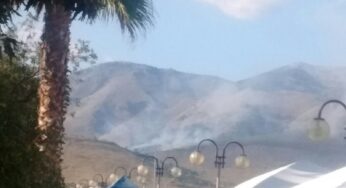 Ancora incendi nel golfo. A Itri in fiamme una sughereta. Minacciate alcune abitazioni