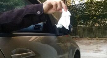 Fino a 400 euro di multa per chi getta rifiuti dal finestrino dell’auto