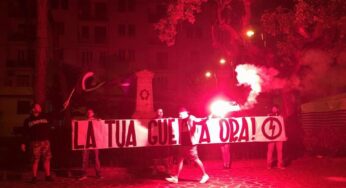 Gaeta: “La tua guerra ora”. Azione dimostrativa del Blocco Stedentesco contro la gestione della scuola pubblica