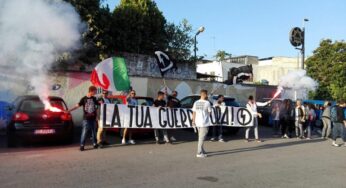 “La tua Guerra ora!” Sit-in del Blocco Studentesco fuori le scuole di Terracina 