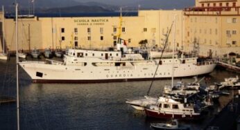 Dramma a Gaeta, finanziere si spara in caserma