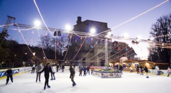 Gaeta, il Natale è da record: Ecco la pista di pattinaggio di ghiaccio