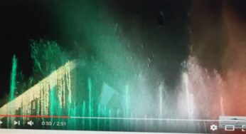 [Video] Lo spettacolo delle Fontane Danzanti Dominici’s, abbracci gratis e nevicata tra le luminarie