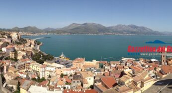 Turisti e Commercianti di Gaeta richiedono un Bancomat nella zona Medievale 