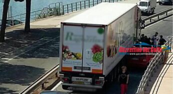 Formia, Tir schiaccia auto contro il guardrail. Traffico in tilt
