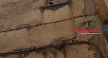 Formia: Palazzo a rischio crollo in pieno centro. Il proprietario di uno dei locali: “Intervenga il Prefetto”