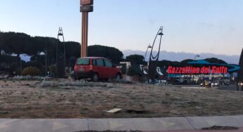 Terracina: Auto perde il controllo sulla Pontina e termina nella rotonda