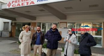 Blitz del candidato presidente di CasaPound agli ospedali di Minturno e Gaeta