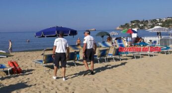 Gaeta, operazione di contrasto all’attività illecita della preventiva occupazione abusiva delle spiagge: Elevate sanzioni per oltre 1.200 Euro