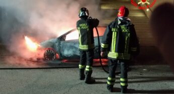 Itri, auto a fuoco al Santuario della Civita