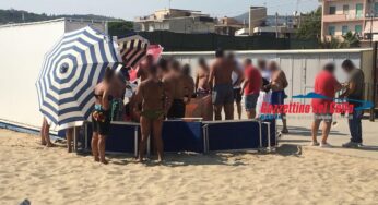 Gaeta, uomo colto da malore sulla spiaggia di Serapo