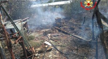 Incendio boschivo a Fondi