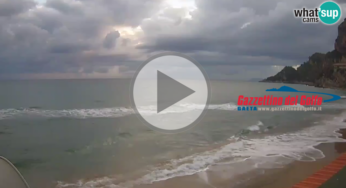 Weekend di pioggia: Allerta per le prossime ore. Segui il meteo live dalle webcam