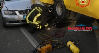 Incidente sulla Flacca, coinvolto uno scuolabus
