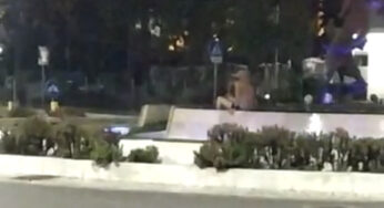 Gaeta, uomo si fa il bagno nella fontana di San Francesco (#video)