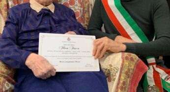 Sperlonga, tanti auguri a Nonna Flora per i suoi 100 anni
