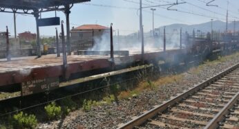 Fiamme su un treno merci, intervengono i Vigili del Fuoco