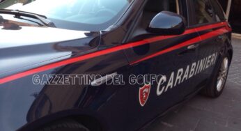 Omicidio suicidio consumatosi tra le mura domestiche, un uomo spara alla moglie uccidendola e poi si toglie la vita