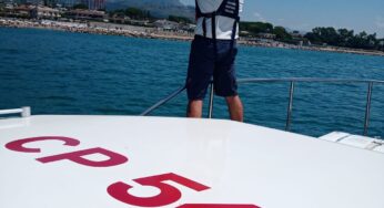 Gaeta, natante tra i bagnanti a Fontania sanzionato dalla Guardia Costiera