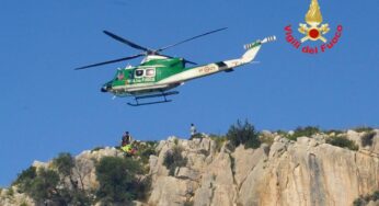 Monte Moneta, deltaplanista soccorso dai Vigili del Fuoco (#foto – #video)