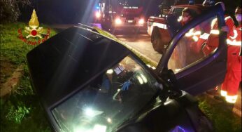 Auto fuori strada in via Chiesuola: perde la vita 58enne