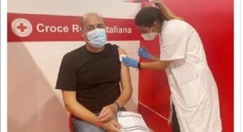 Vaccino, Zingaretti: “No vax bugiardi, giocano con vita persone”