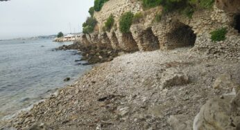 Copertoni, plastica e vetro: bonificata la spiaggetta del Molo Vespucci a Formia